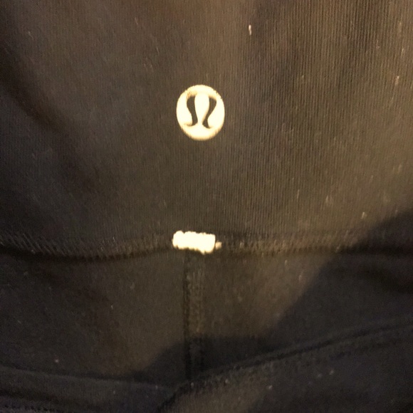Lululemon long shorts Small - Picture 2 of 5